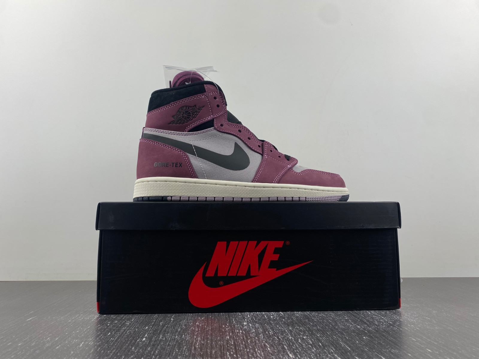 air jordan 1 high element gtx 