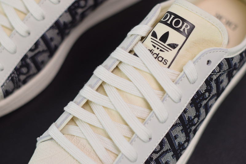 DIO* X ADIDAS C16650