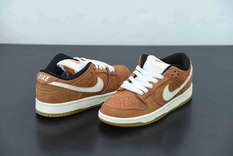 nike dunk low wheat white swhes dh1319-200