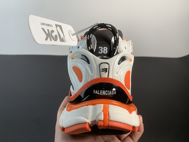 Ba*len*cia*ga runner sneaker