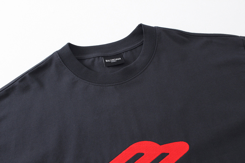 Ba*len*cia*ga clothes