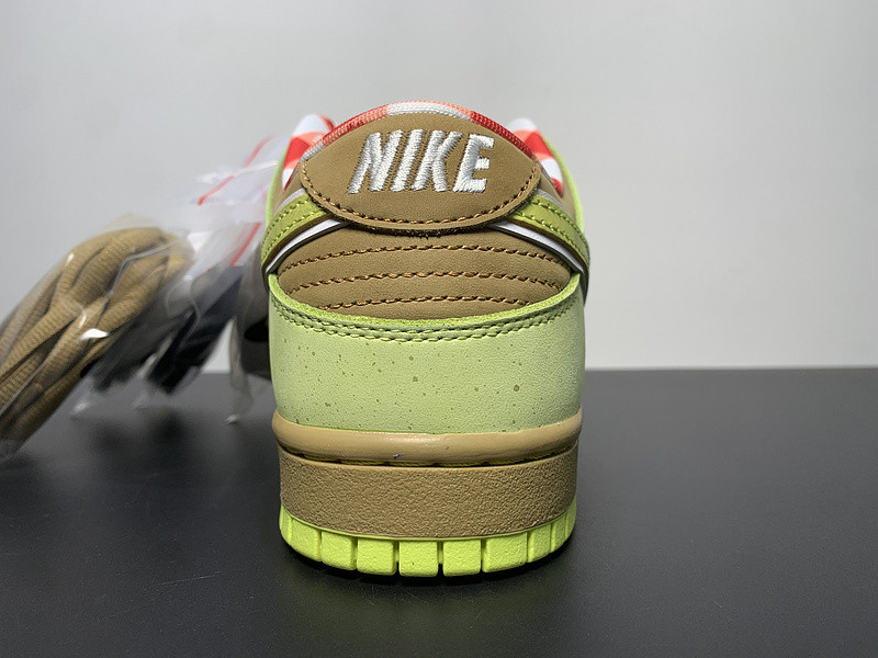 concepts × nike dunk sb fluorescent yellow lobster bv1310-566
