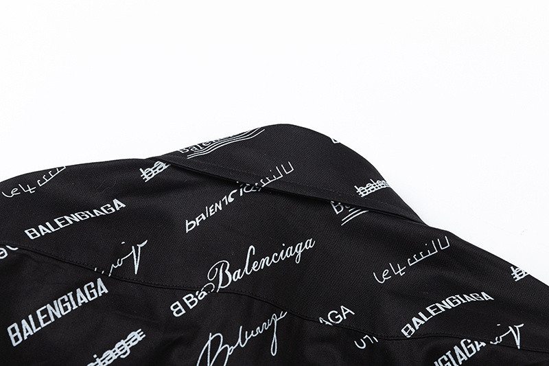 Ba*len*cia*ga clothes