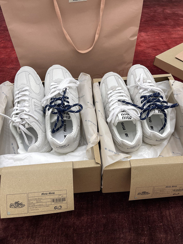 NEW BALANCE X MIUMIU SNEAKER