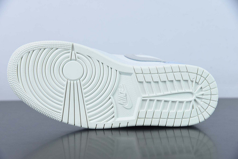 air jordan 1 low “sky grey” cv3043-100