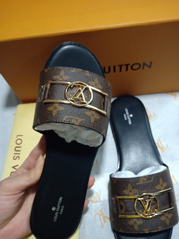 lvt sandals