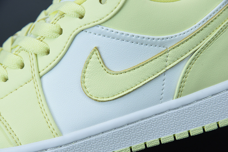 wmns air jordan 1 low