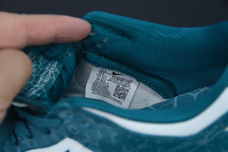 nike dunk low “ocean” dv3029-100