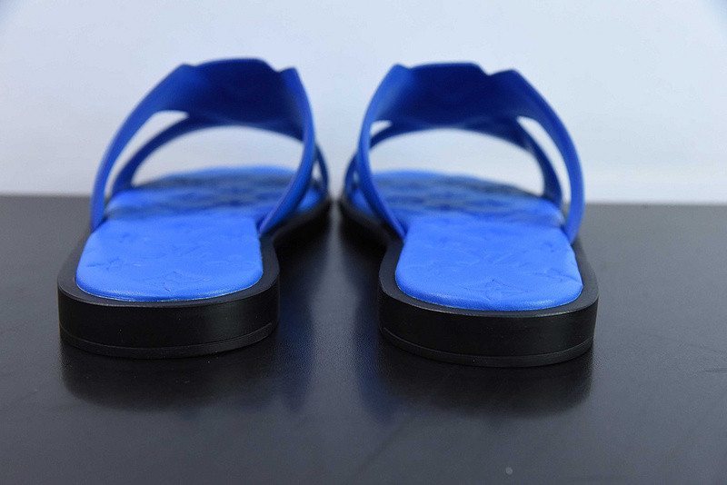 lvt sandals
