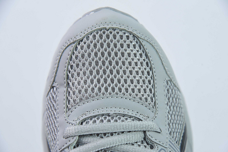 As*ic*s gel-contend 4 