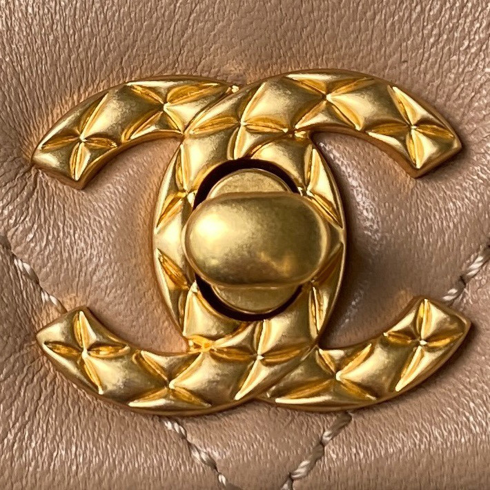 chanel purse