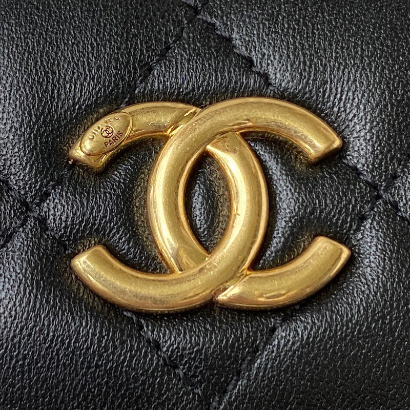 chanel purse