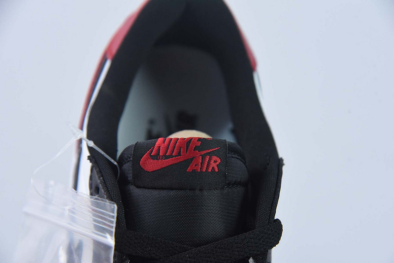 air jordan 1 low og “black toe” cz0790-106