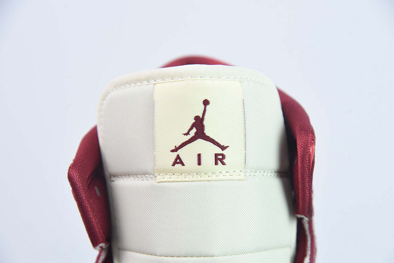 air jordan 1 mid se tiki leaf team red (women