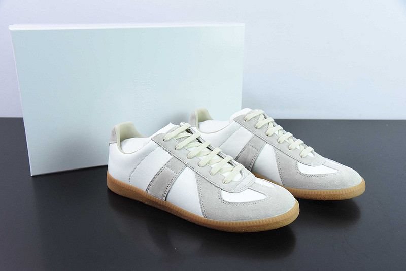 ma*s*n Ma*i*la sneaker